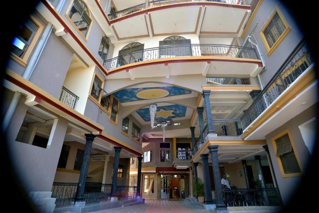 Keba Xpress Hotel - Entebbe Eksteriør bilde