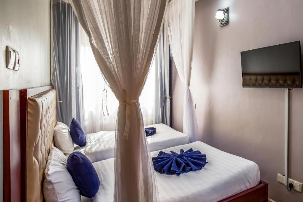 Keba Xpress Hotel - Entebbe Eksteriør bilde