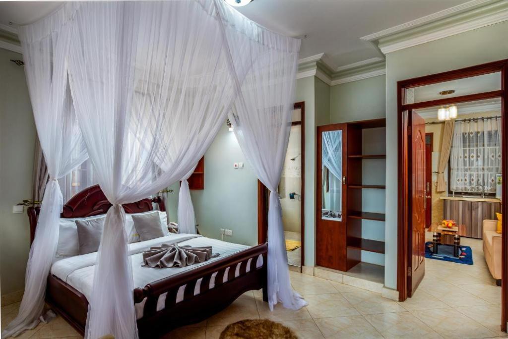 Keba Xpress Hotel - Entebbe Eksteriør bilde